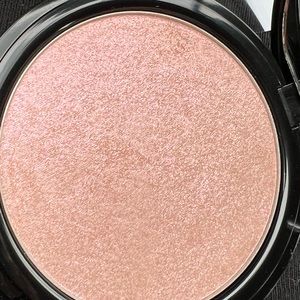 Aesthetica Starlite Highlighter: COSMOS